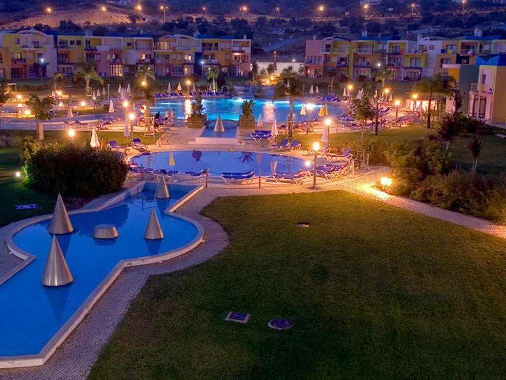 Marina De Albufeira Orada Resort - 2-Bed Apartment With Huge Pool Exteriör bild