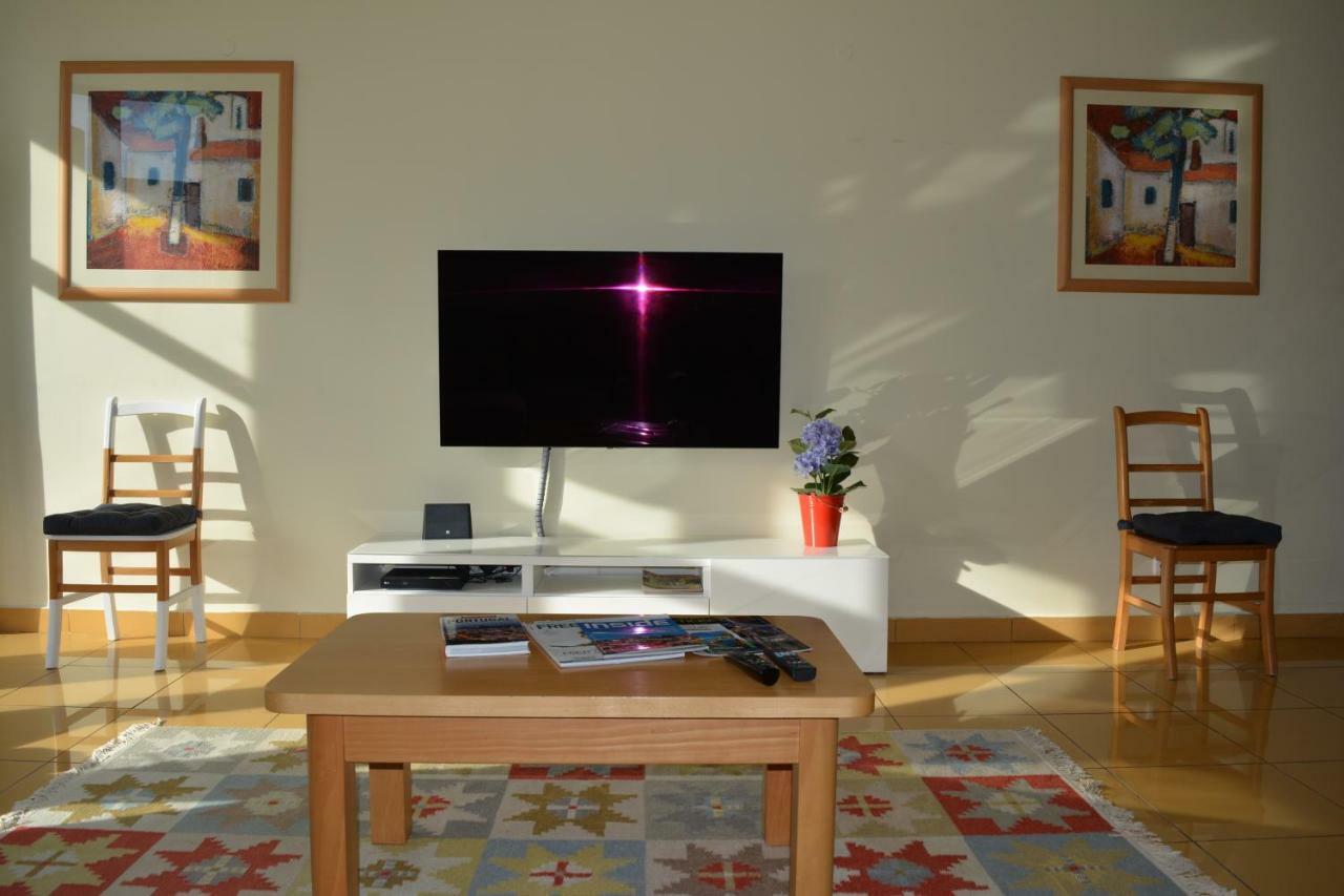Marina De Albufeira Orada Resort - 2-Bed Apartment With Huge Pool Exteriör bild