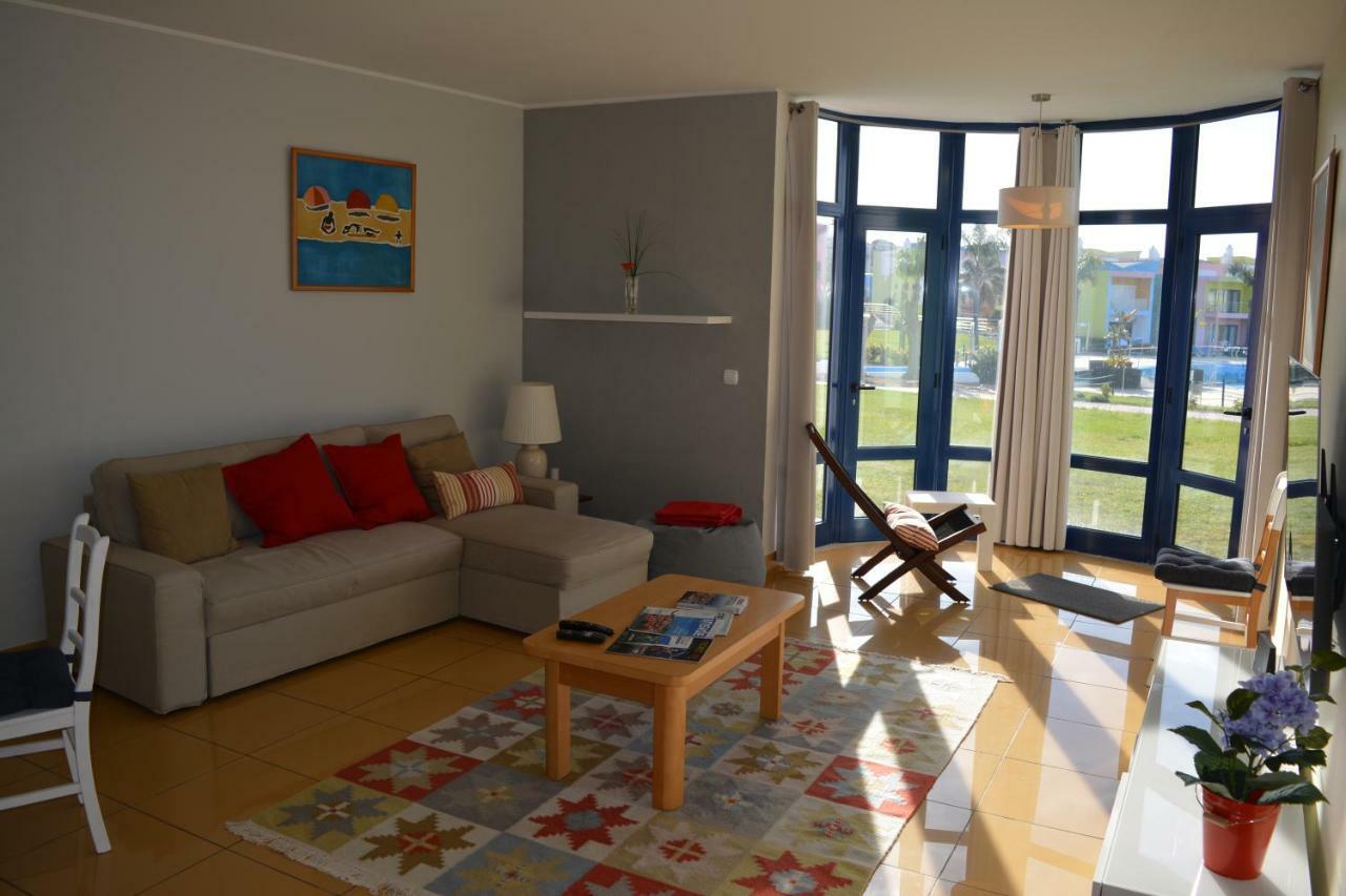 Marina De Albufeira Orada Resort - 2-Bed Apartment With Huge Pool Exteriör bild